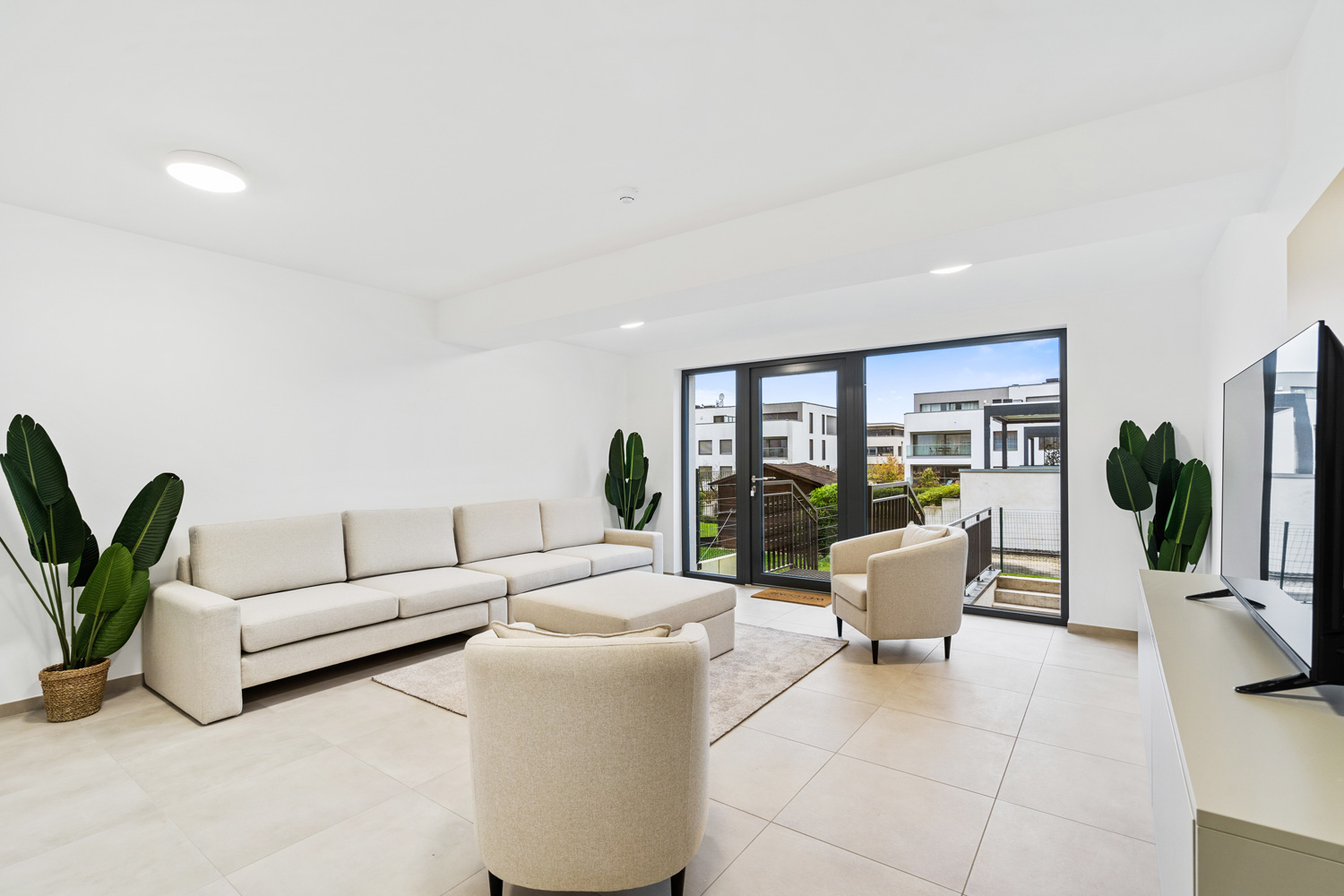 Cessange-2pc Cessange-2pc